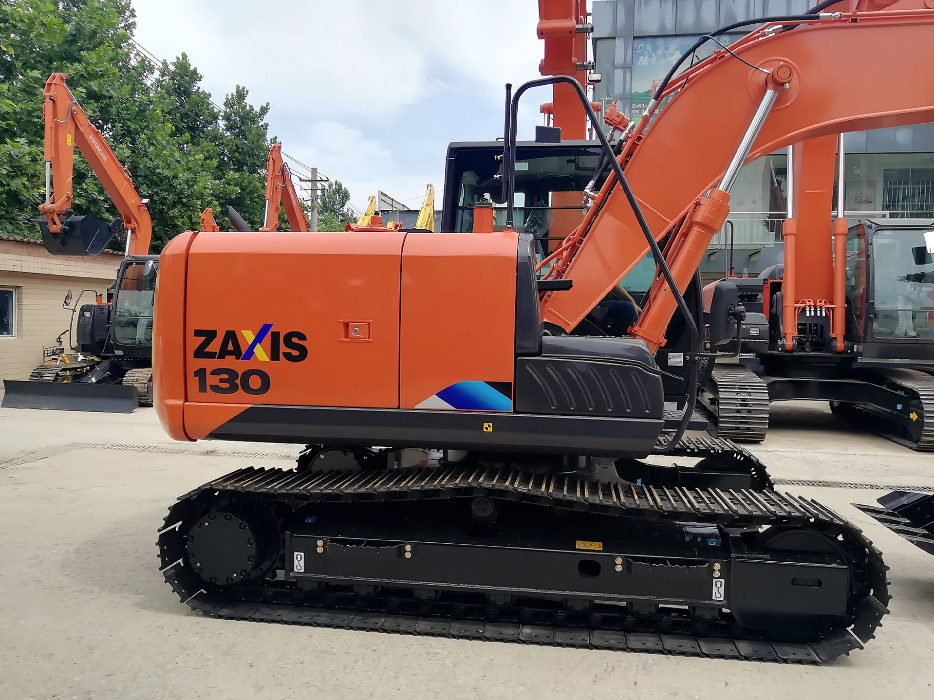 New Hitachi ZX130-5A Crawler Excavator for Sale - 图片 3