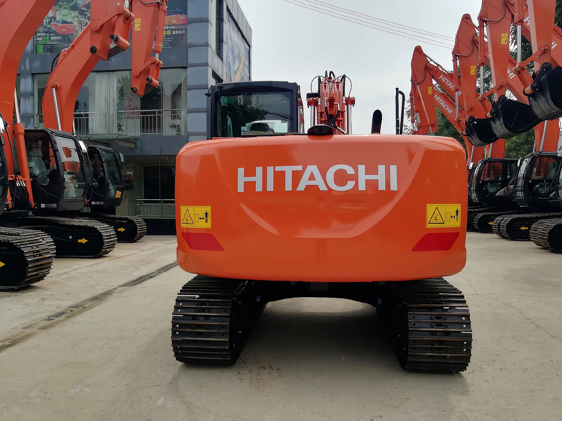 New Hitachi ZX130-5A Crawler Excavator for Sale - 图片 5