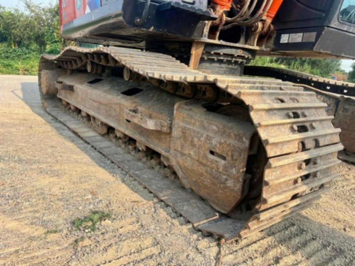 Used Hitachi ZX200-5A Crawler Excavator for Sale - 图片 5