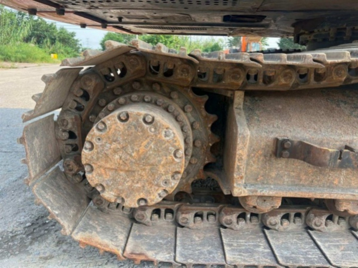 Used Hitachi ZX200-5A Crawler Excavator for Sale - 图片 6