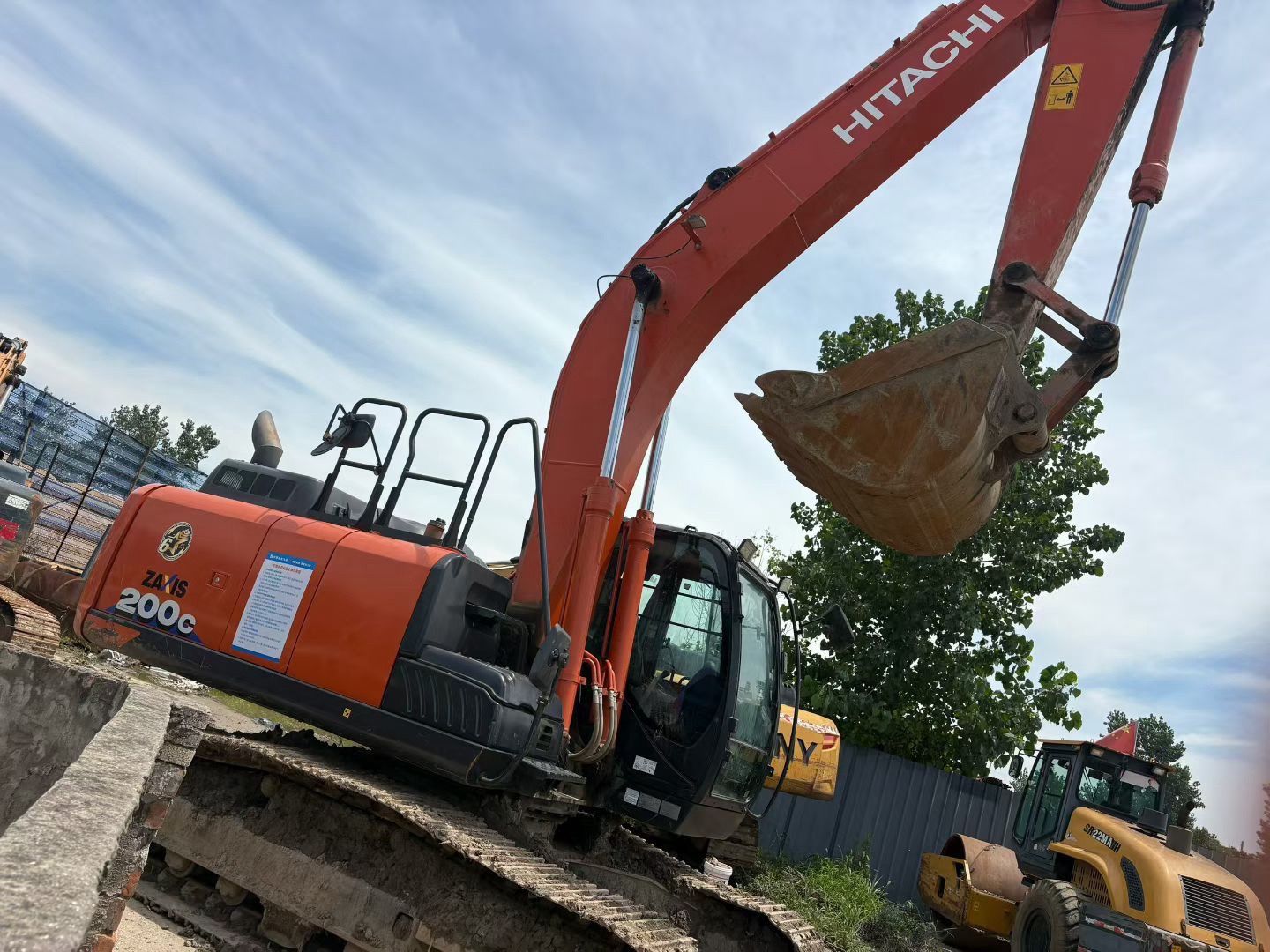 Used Hitachi ZX200C-6A Crawler Excavator for Sale - 图片 7