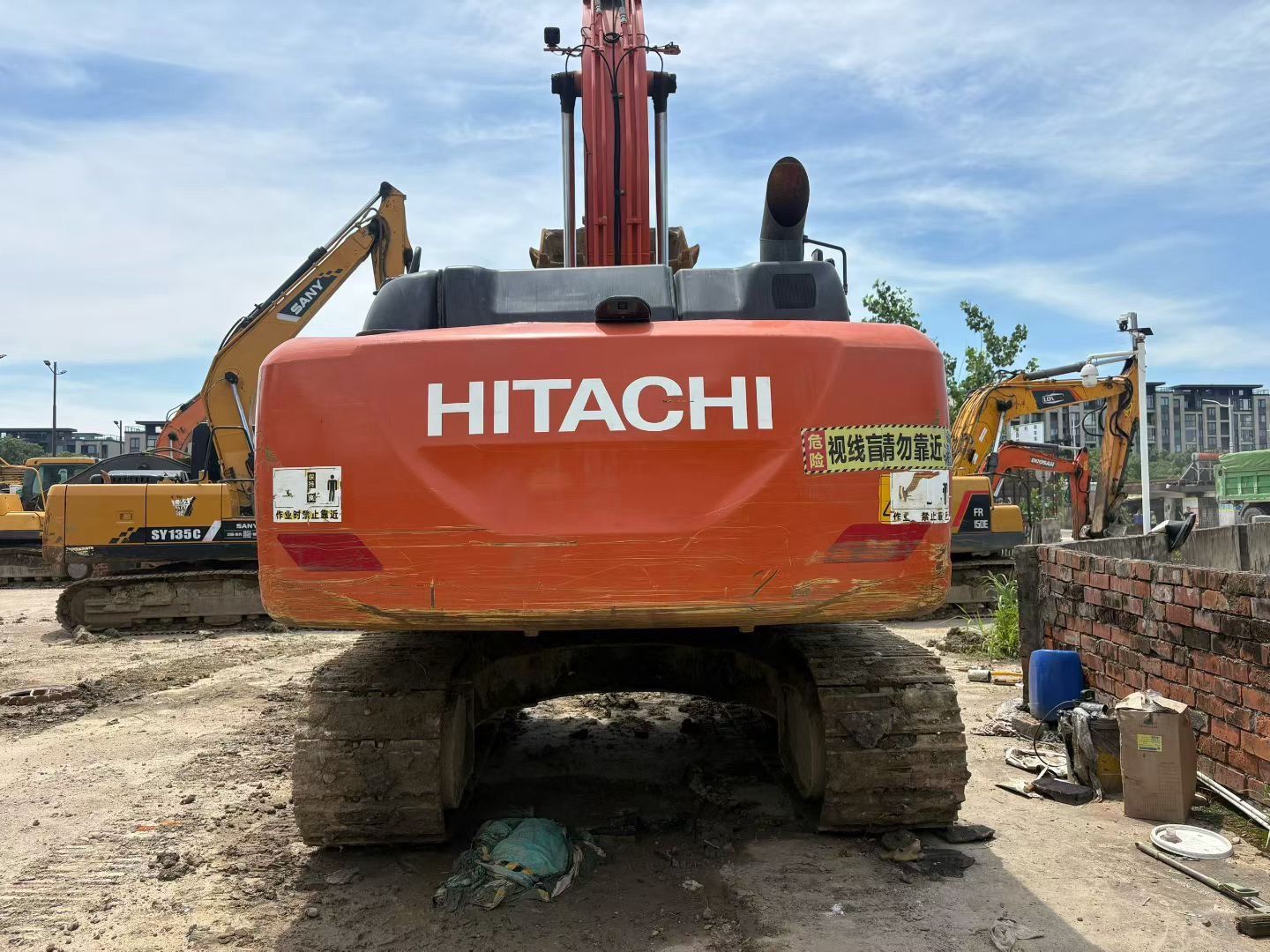 Used Hitachi ZX200C-6A Crawler Excavator for Sale - 图片 6