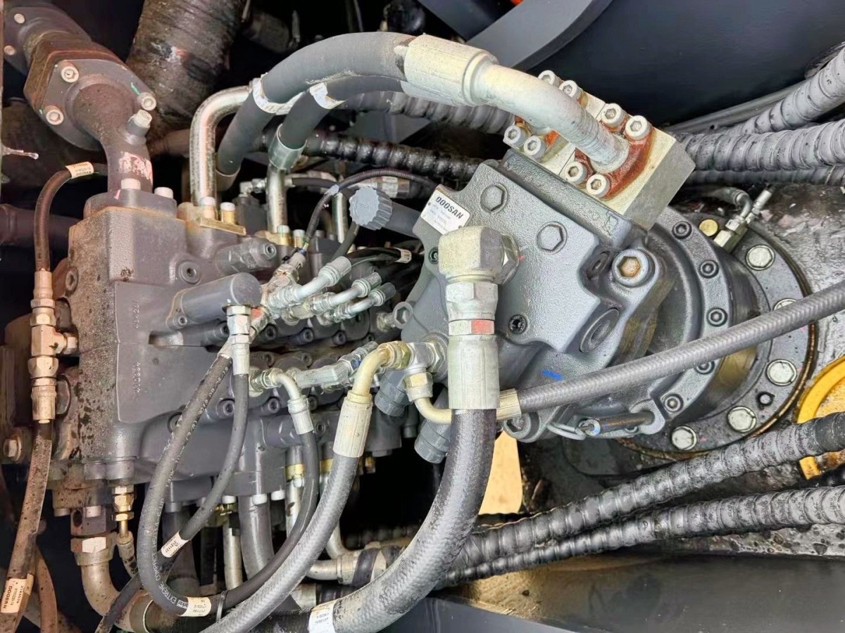 Used DOOSAN DX220LC-9C Crawler Excavator for Sale - 图片 7