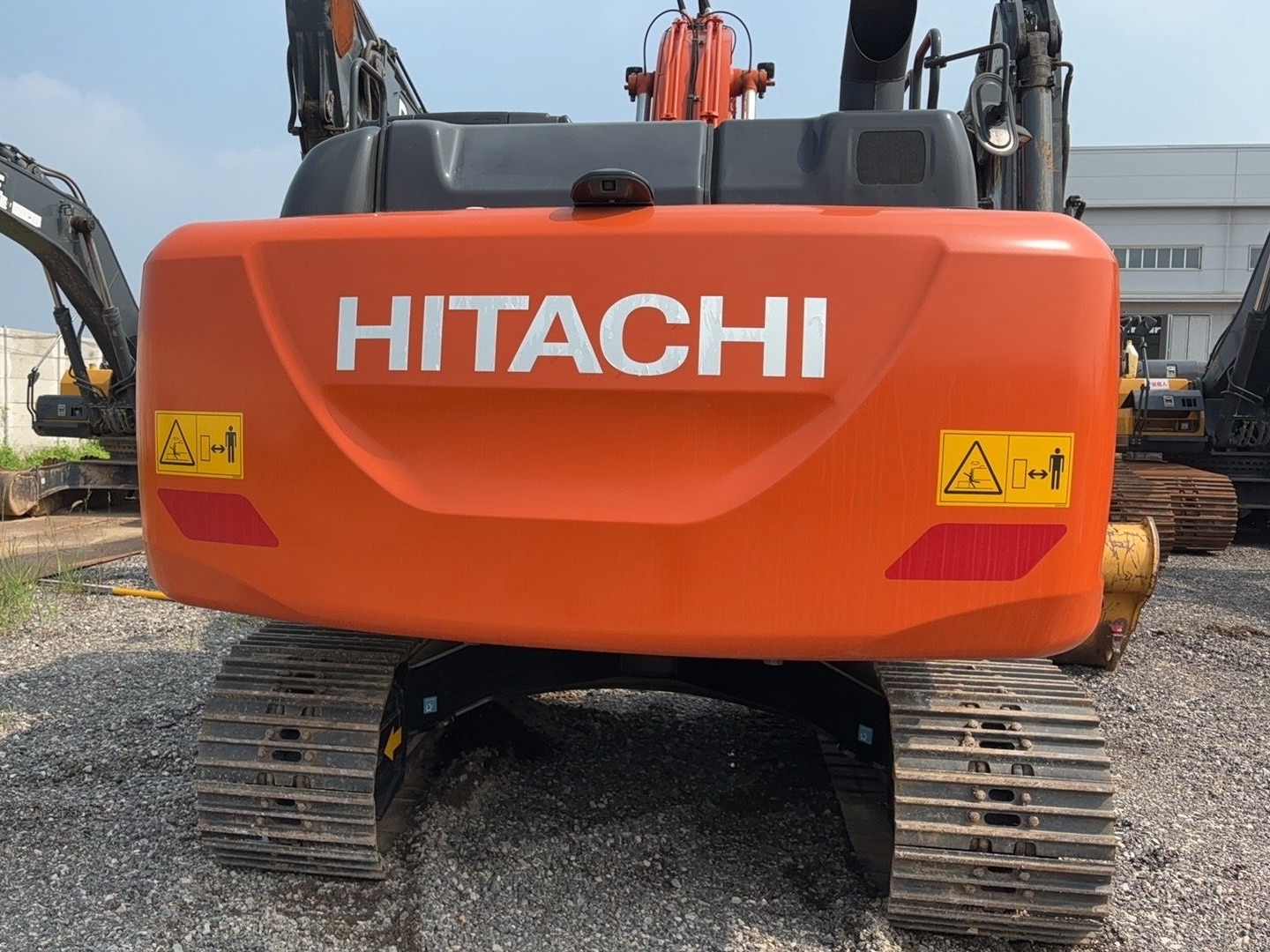 New Hitachi ZX210-6A Crawler Excavator for Sale - 图片 4
