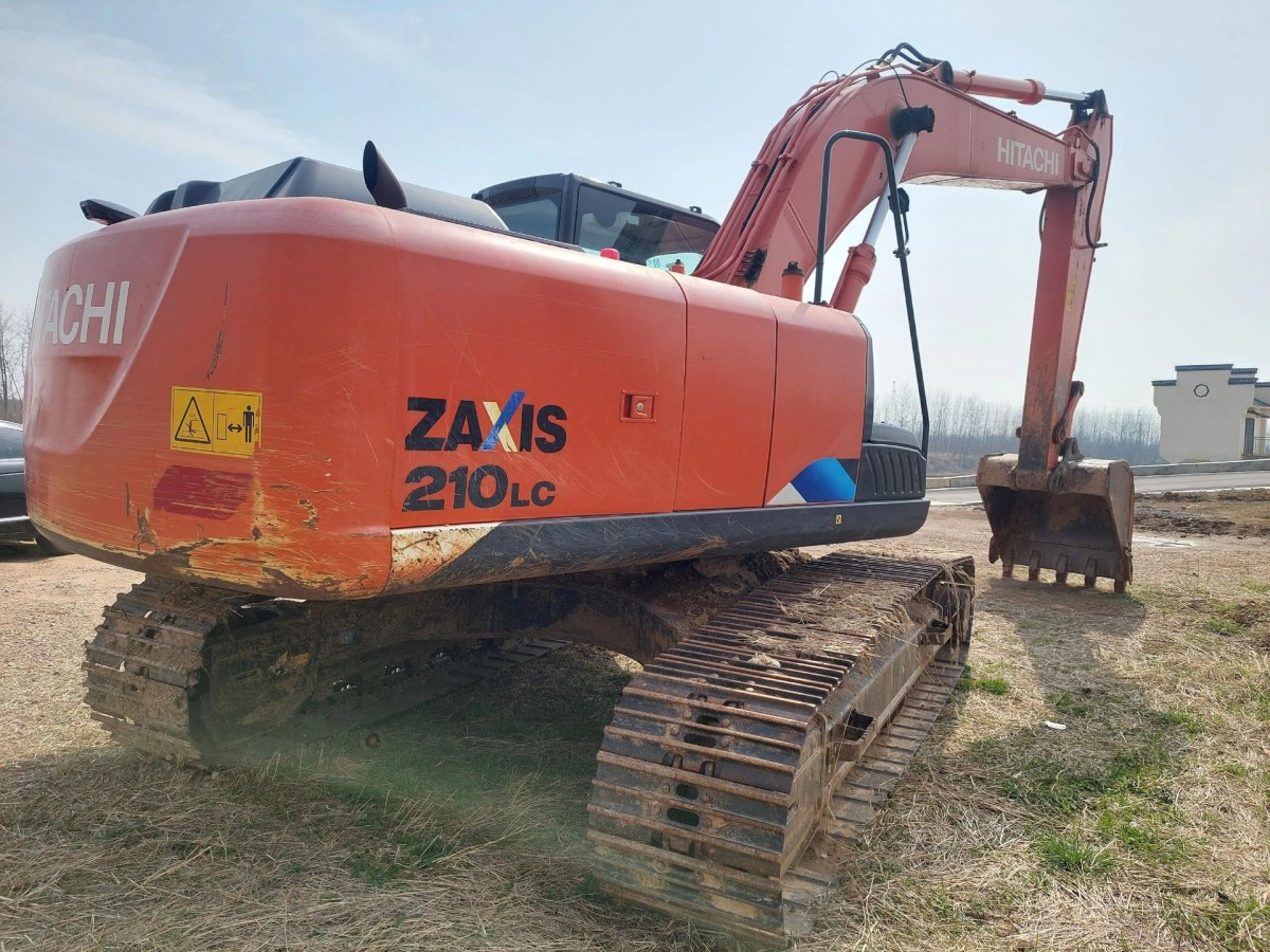 Used Hitachi ZX210LC-5A Crawler Excavator for Sale - 图片 4
