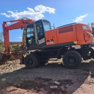 Used Hitachi ZX210W Wheel Excavator for Sale