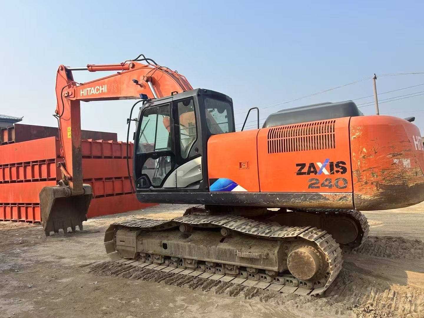 Used Hitachi ZX240-5A Crawler Excavator for Sale