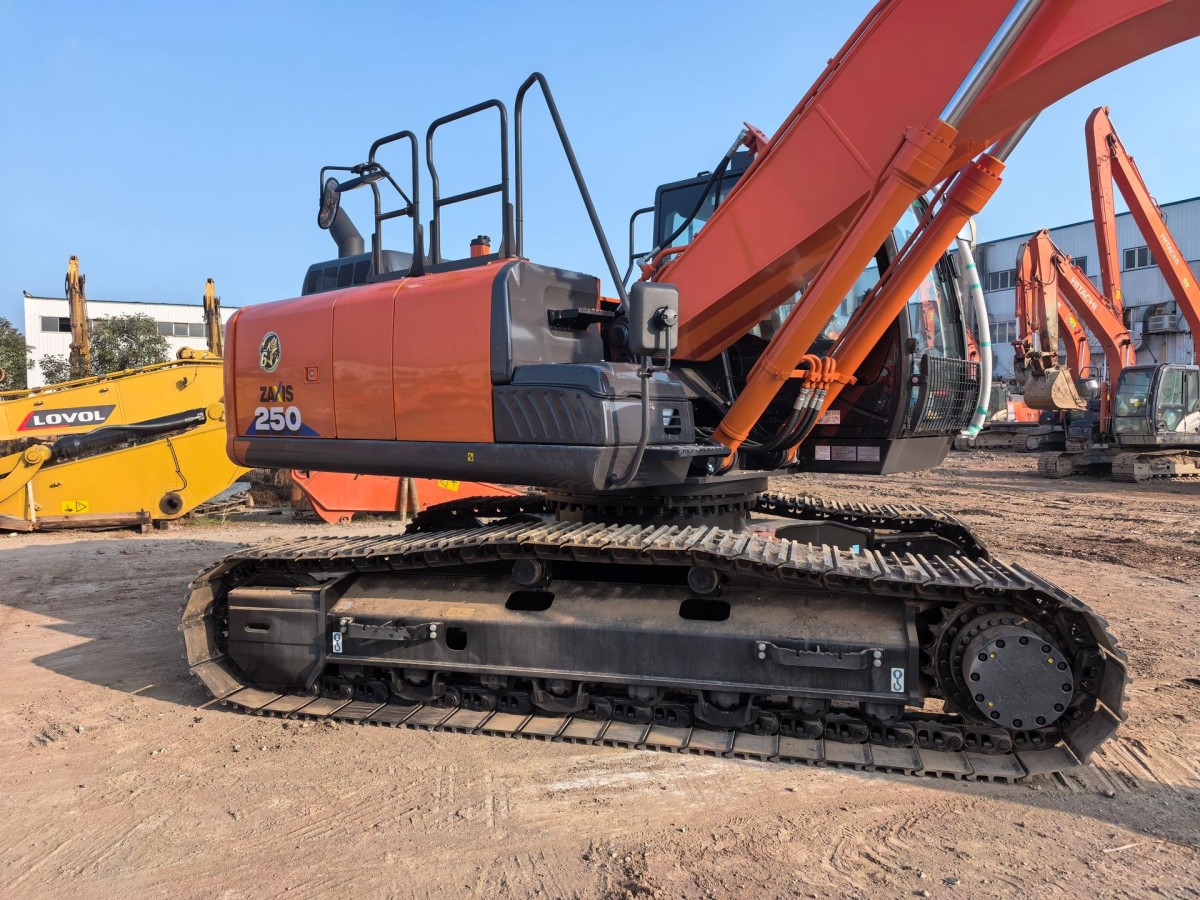 Used Hitachi ZX250-6A Crawler Excavator for Sale - 图片 2