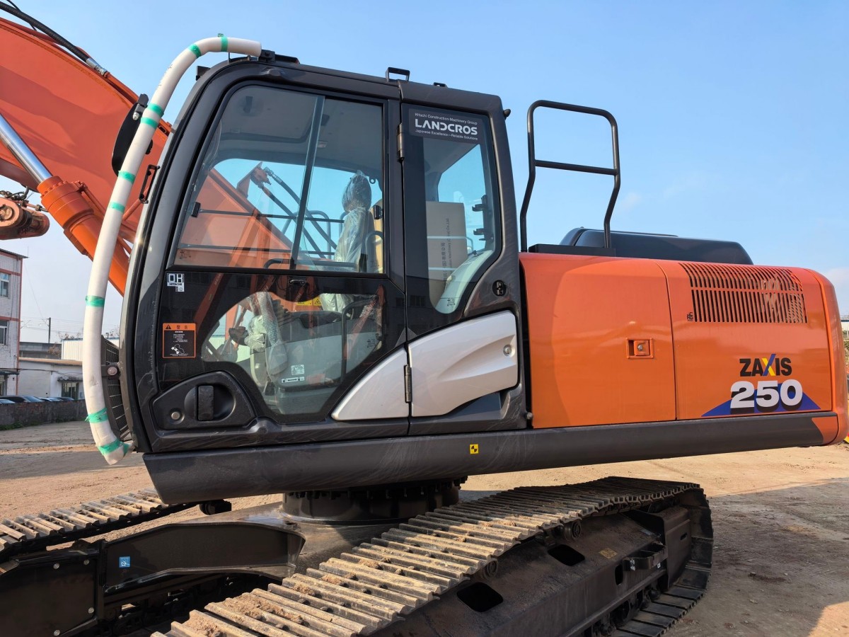 Used Hitachi ZX250-6A Crawler Excavator for Sale - 图片 6