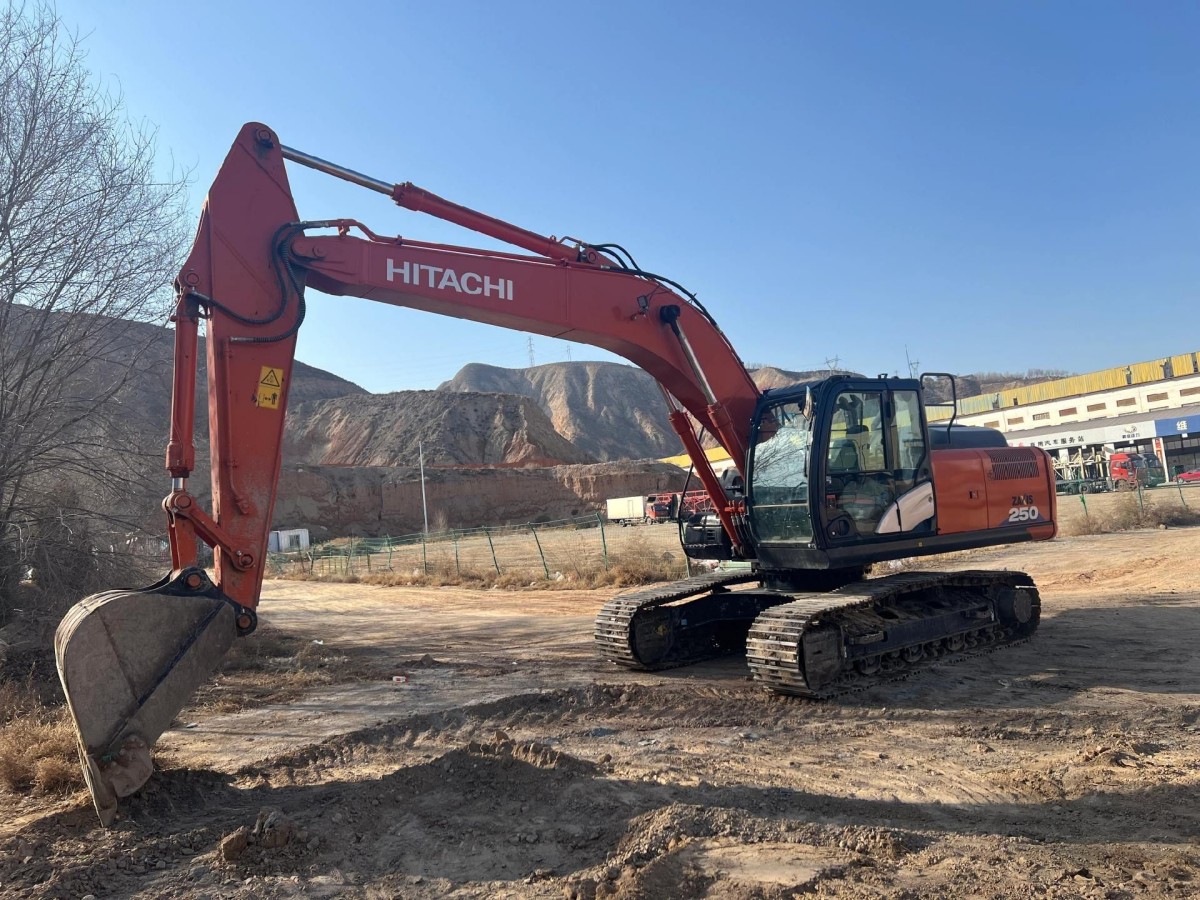 Used Hitachi ZX250 Crawler Excavator for Sale - 图片 2