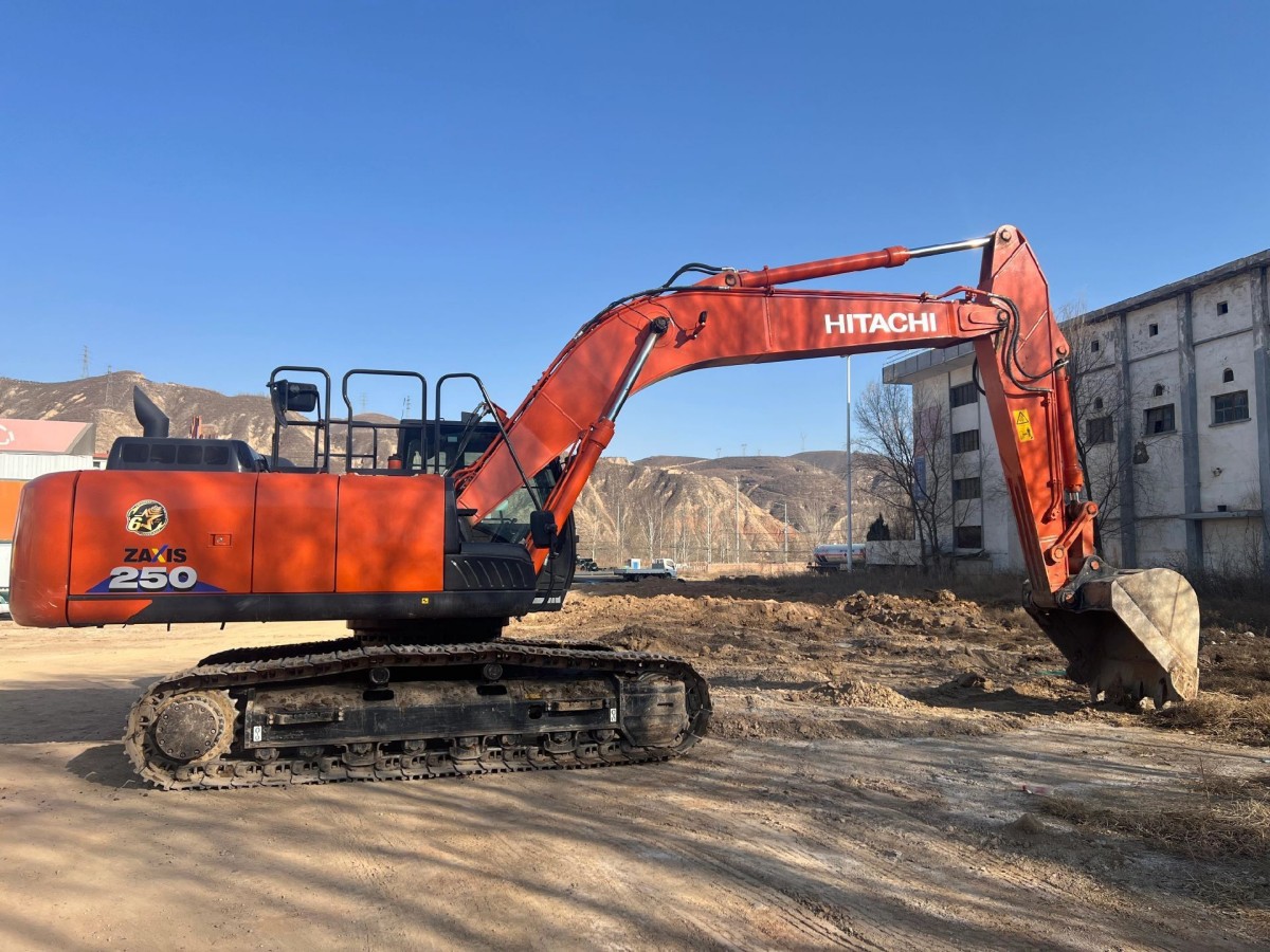Used Hitachi ZX250 Crawler Excavator for Sale