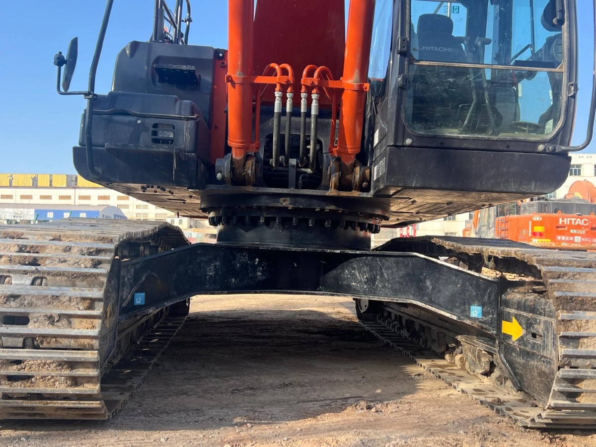 Used Hitachi ZX250 Crawler Excavator for Sale - 图片 6