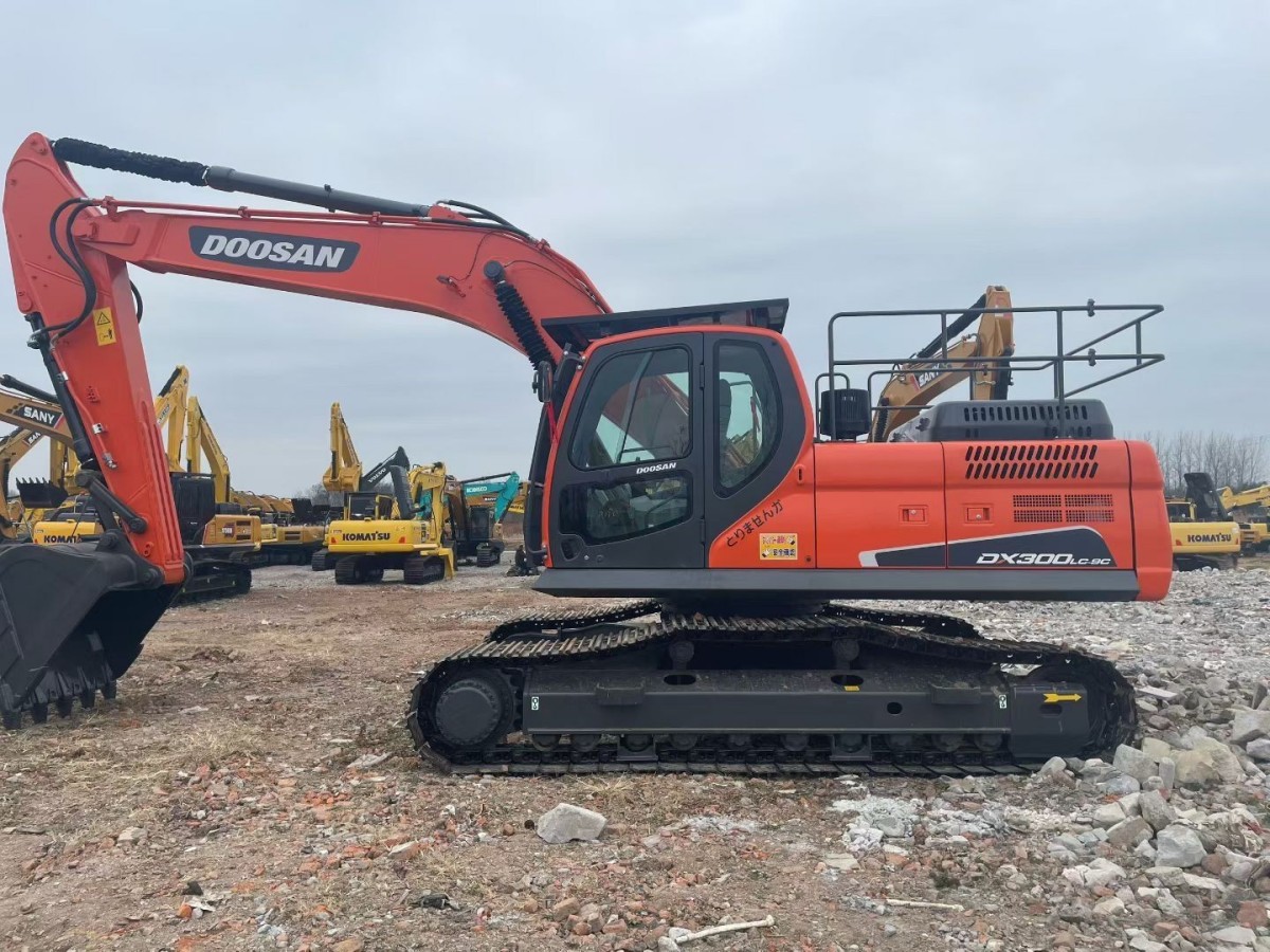 Used DOOSAN DX300LC-9C Crawler Excavator for Sale - 图片 2