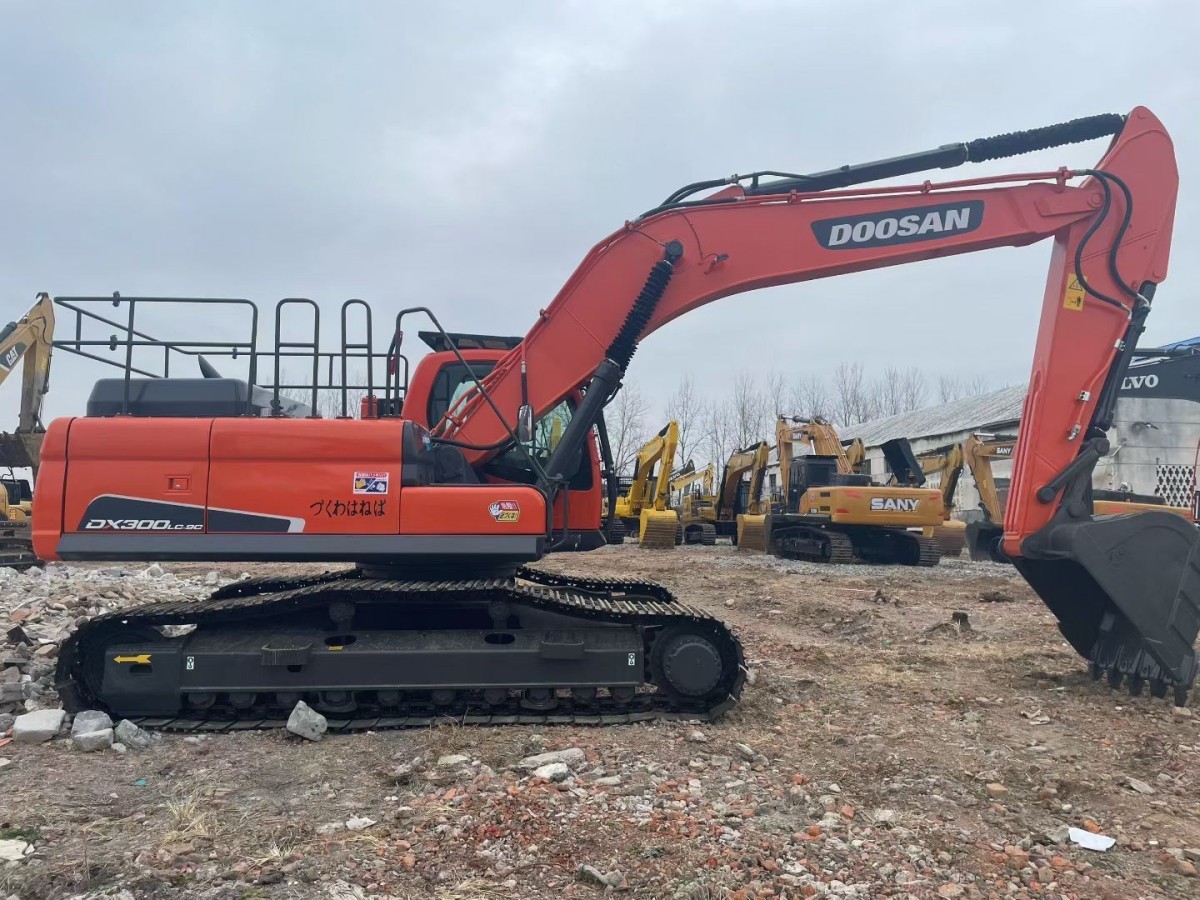 Used DOOSAN DX300LC-9C Crawler Excavator for Sale - 图片 6