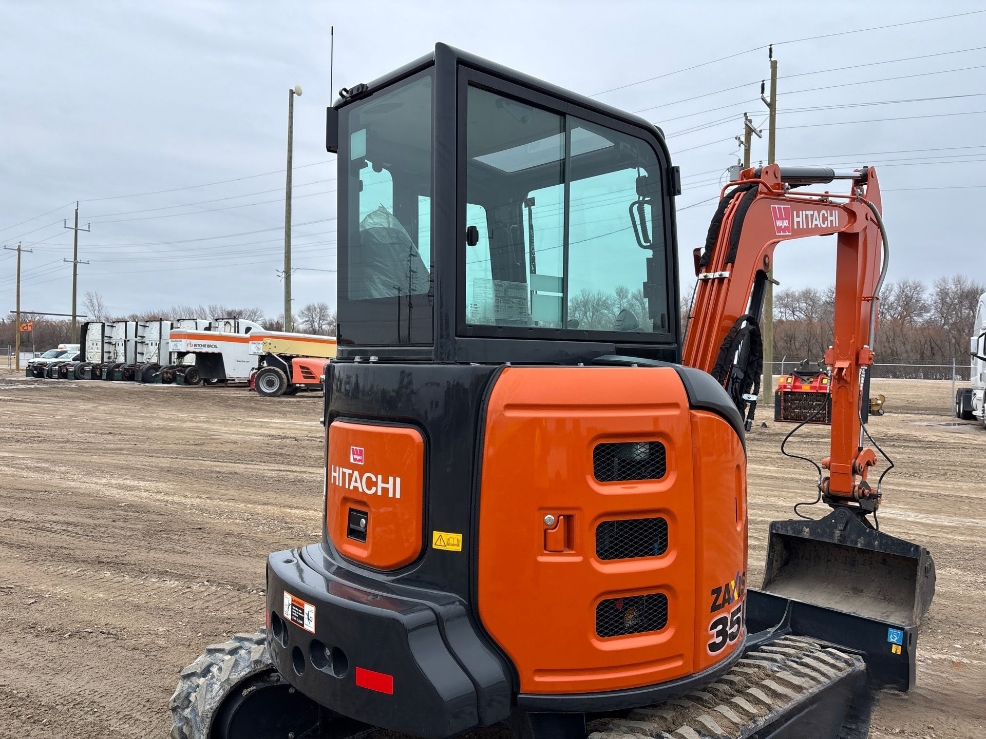 Used Hitachi ZX35U Crawler Excavator for Sale - 图片 7