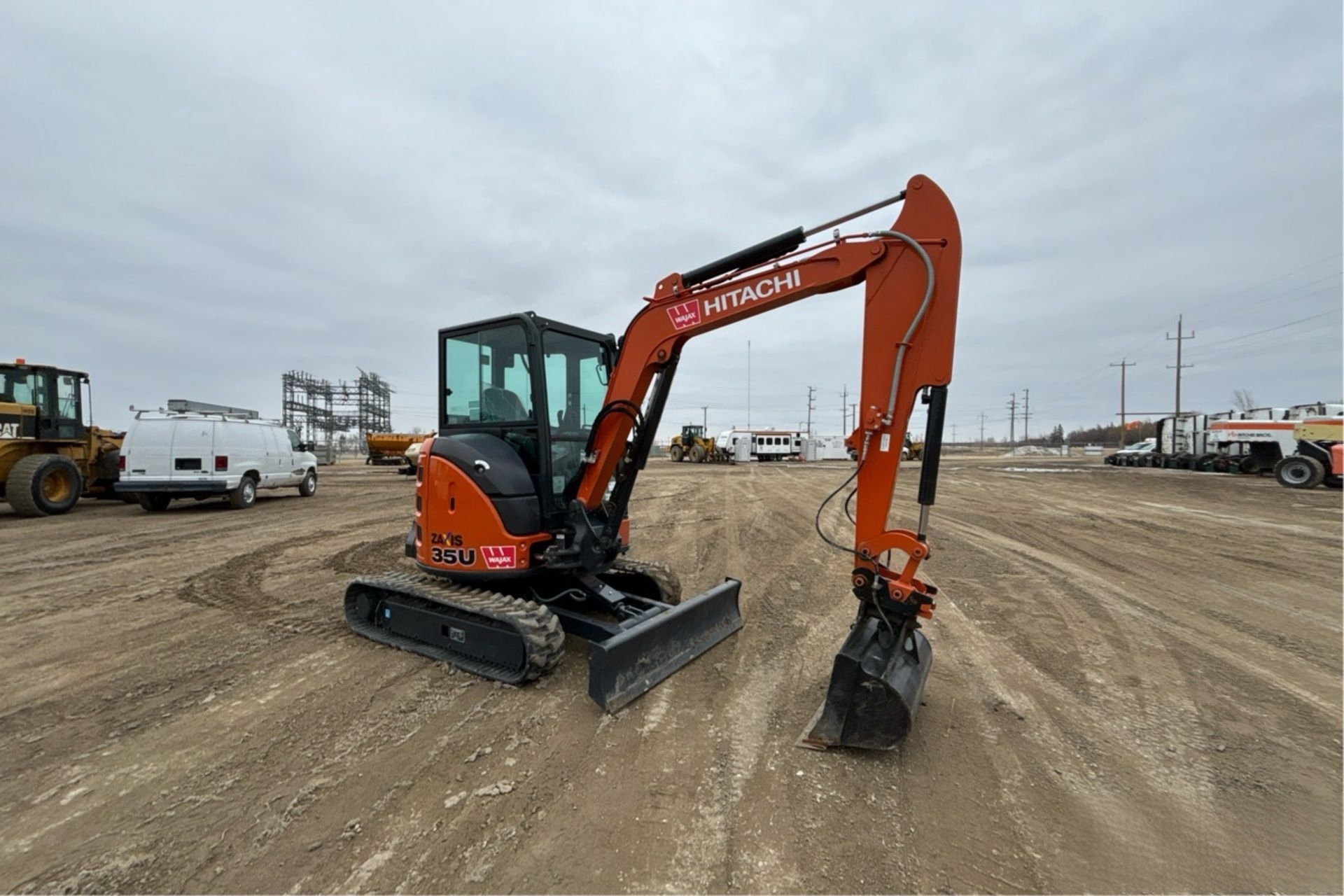 Used Hitachi ZX35U Crawler Excavator for Sale - 图片 2