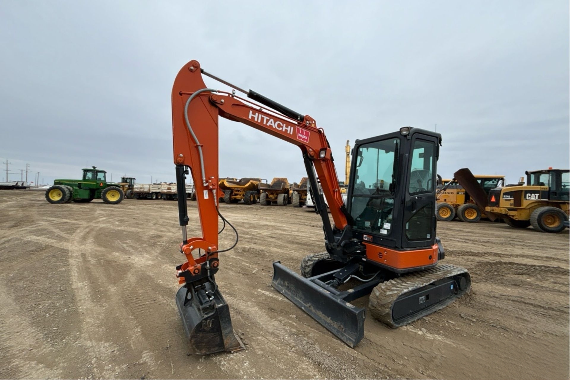 Used Hitachi ZX35U Crawler Excavator for Sale - 图片 3
