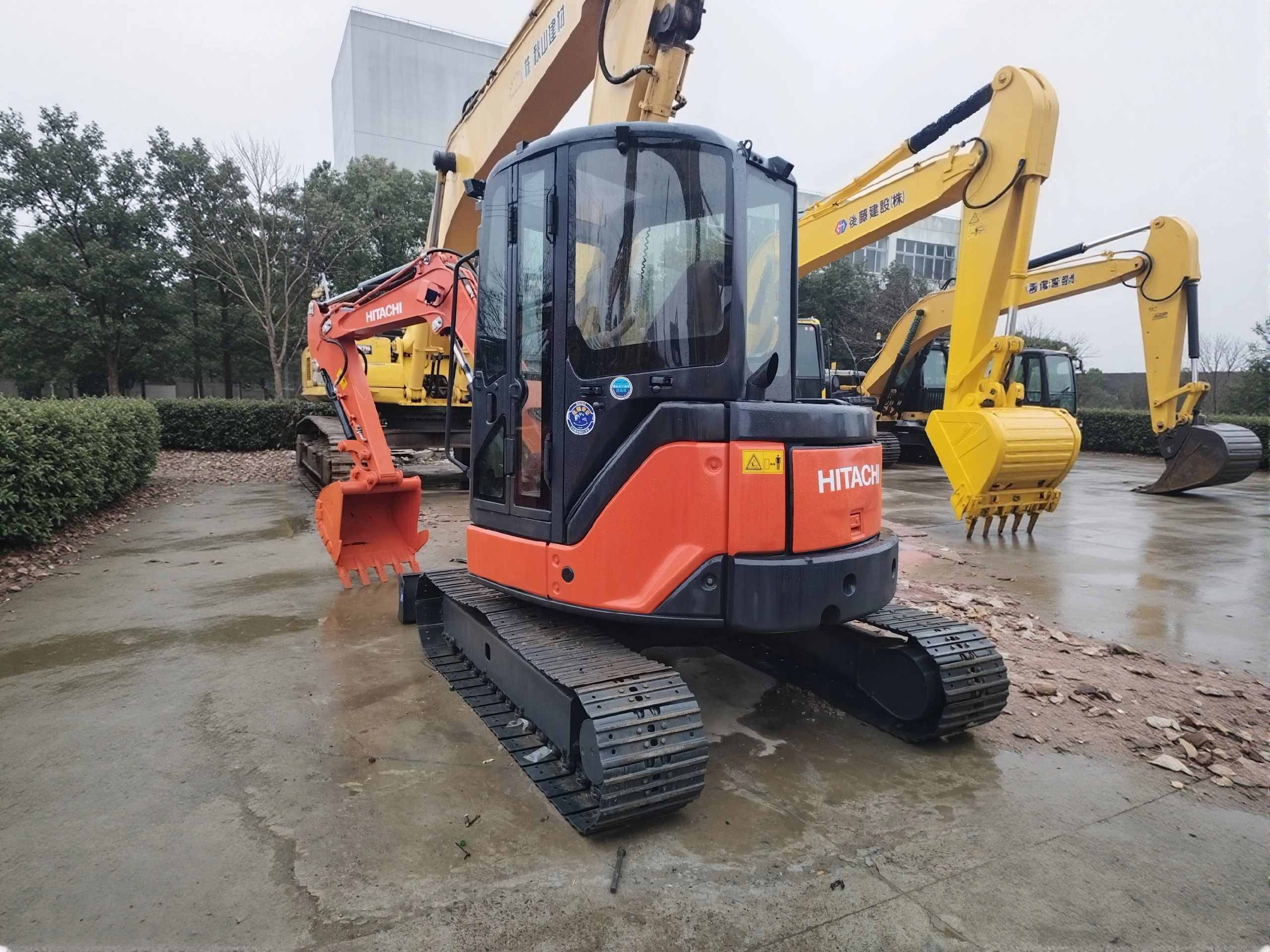Used Hitachi ZX50 Crawler Excavator for Sale - 图片 5