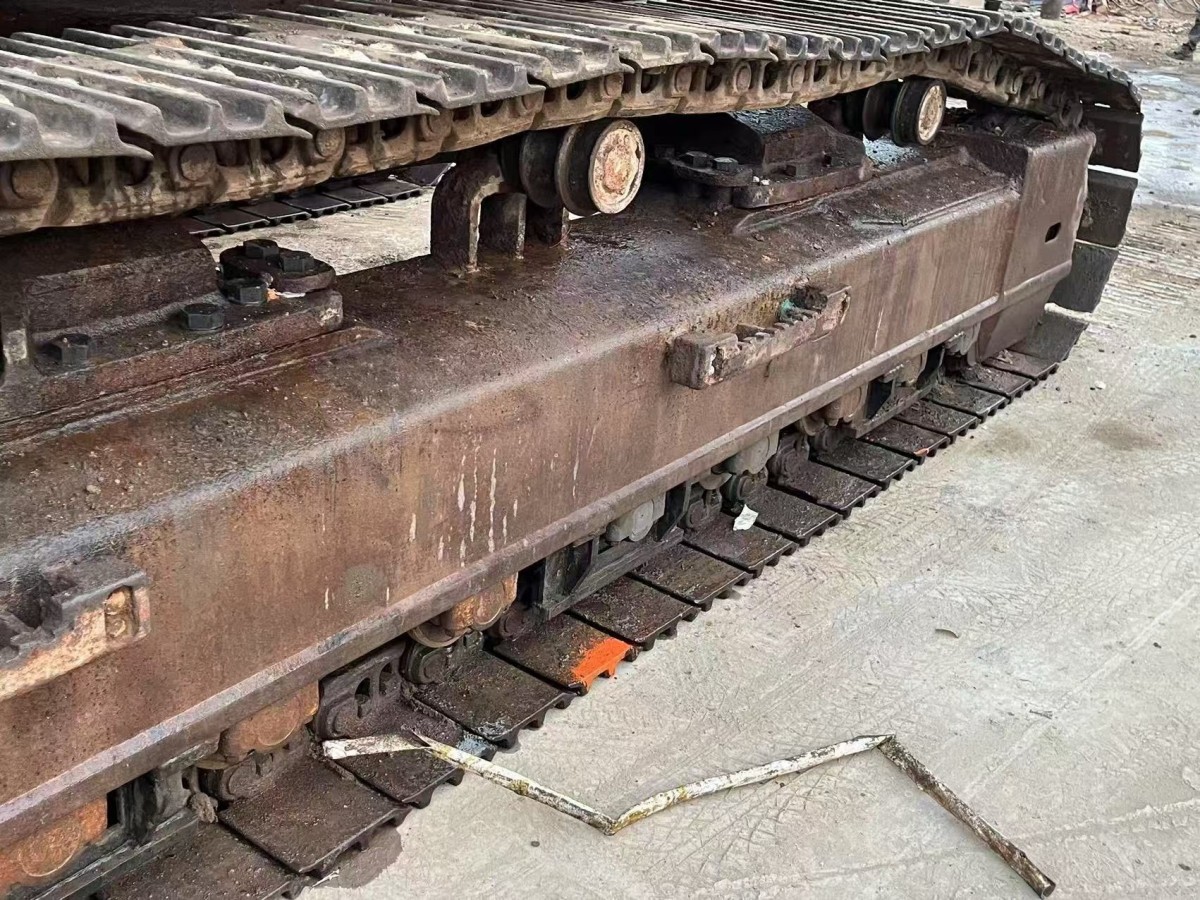 Used Hitachi ZX550LCH-6A Crawler Excavator for Sale - 图片 4