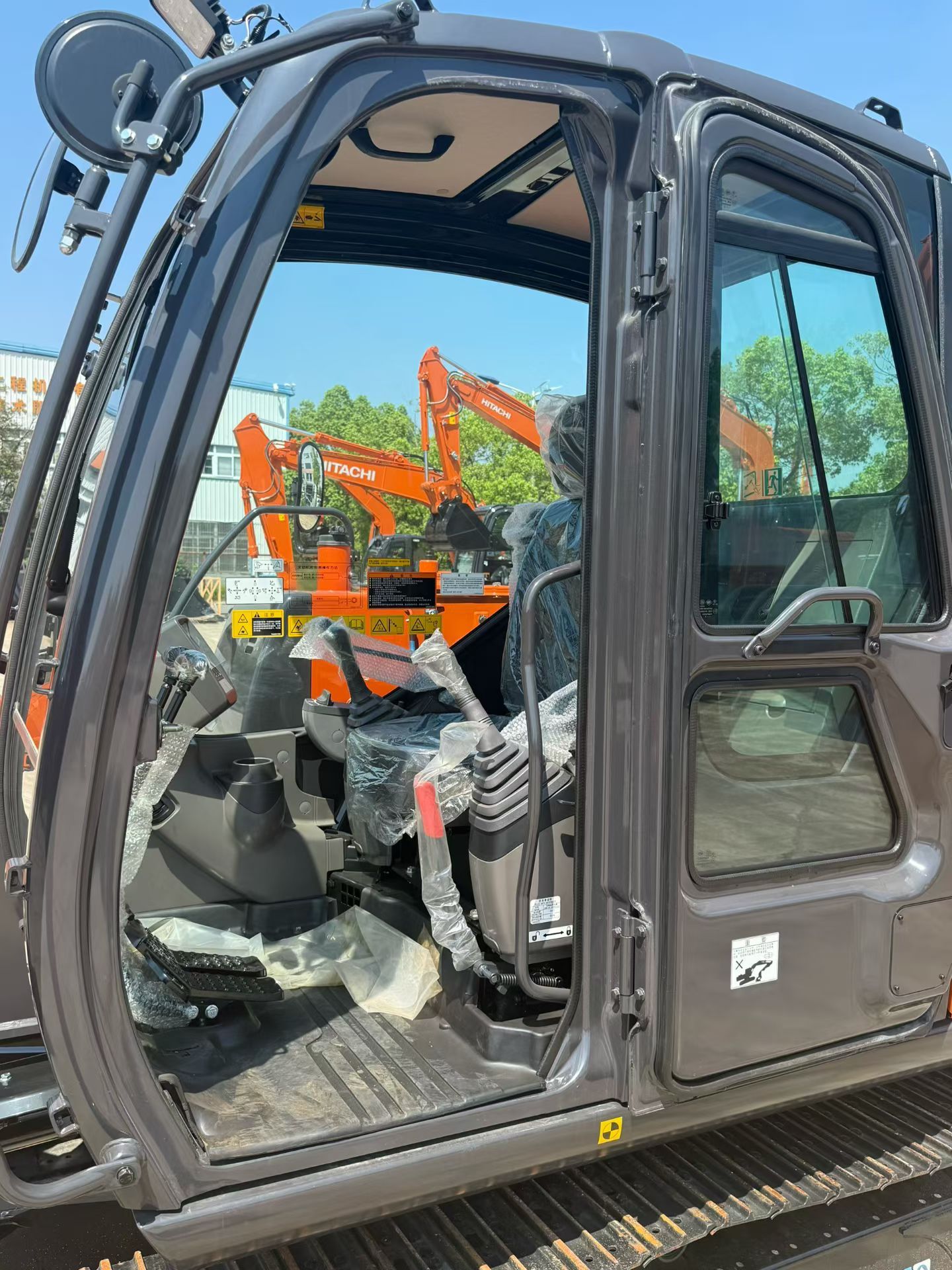 New Hitachi ZX60C-6A Crawler Excavator for Sale - 图片 6