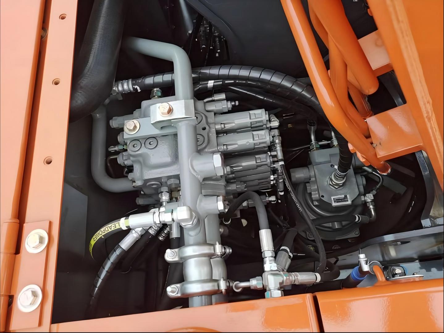 New Hitachi ZX70-6A Crawler Excavator for Sale - 图片 9