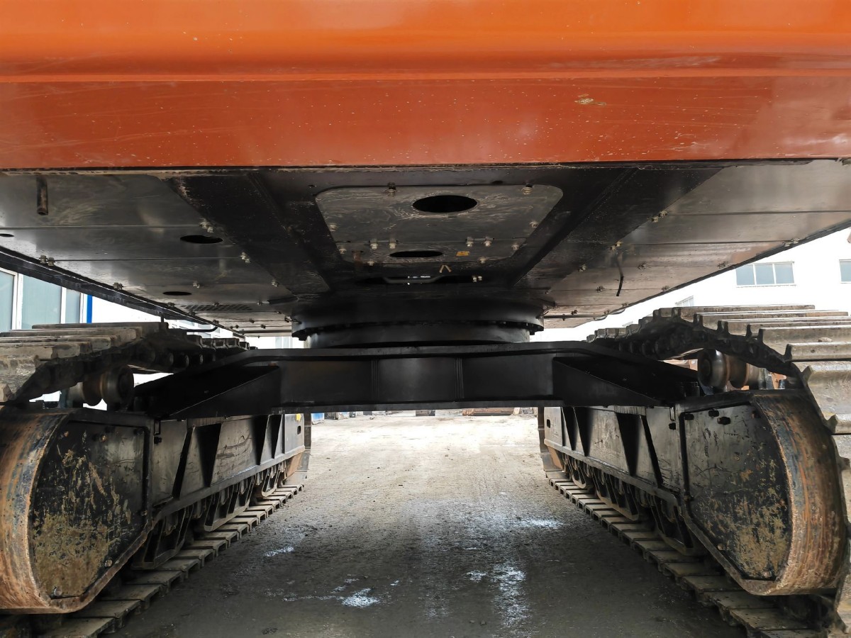 Used Hitachi ZX730LCH-6A Crawler Excavator for Sale - 图片 20