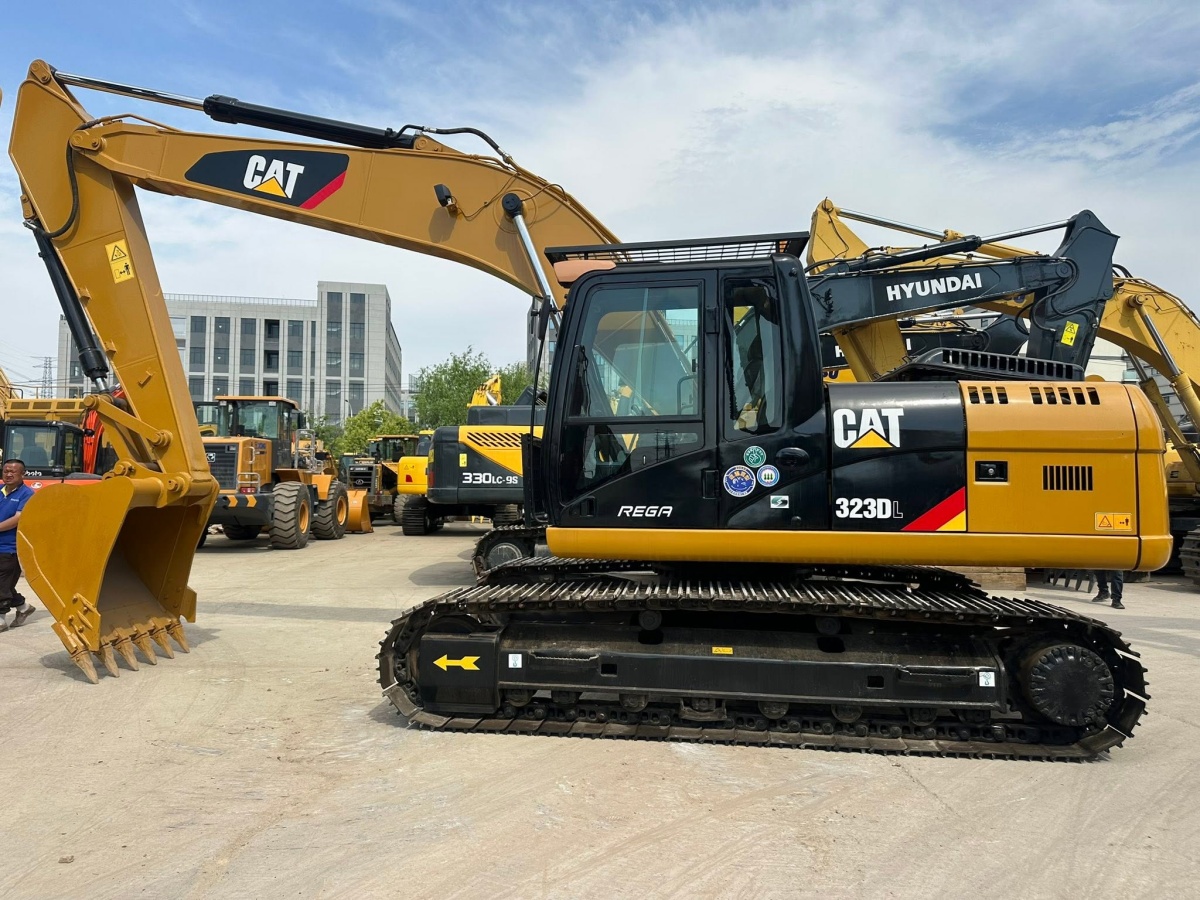 Used CAT 323DL Crawler Excavator for Sale
