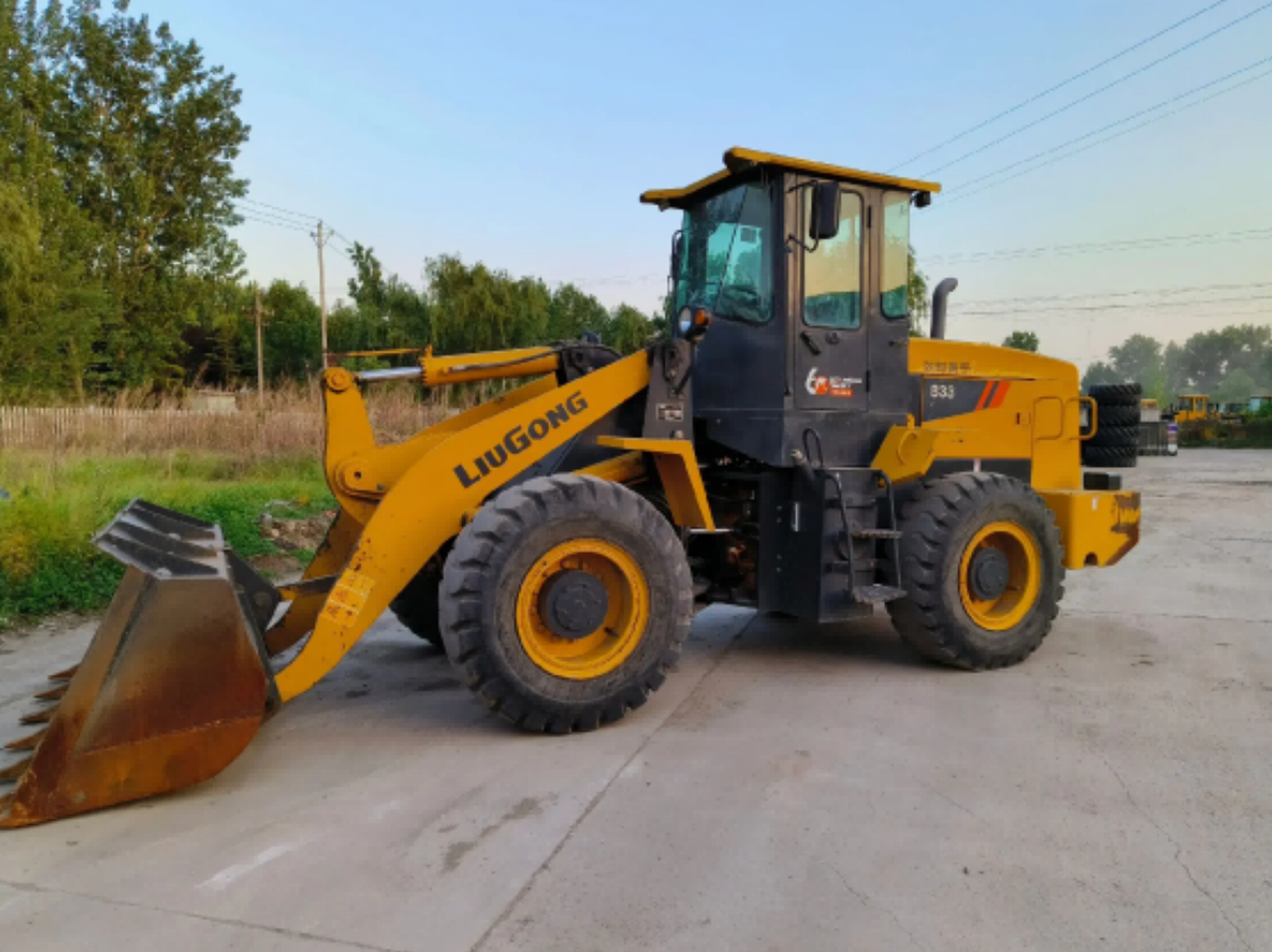 Used LiuGong 833 Wheel Loader for Sale