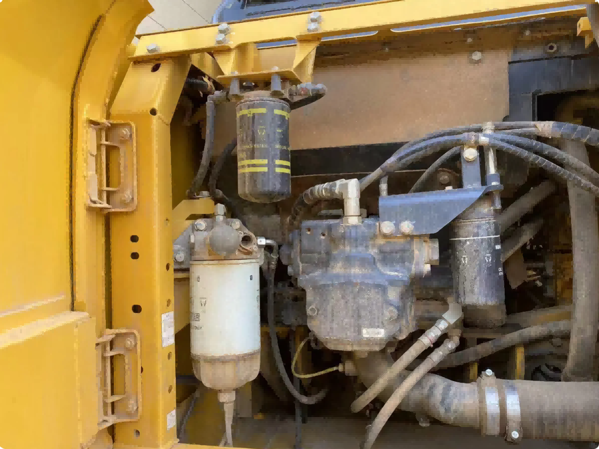 Used Komatsu PC200-10M0 Crawler Excavator for Sale - 图片 2