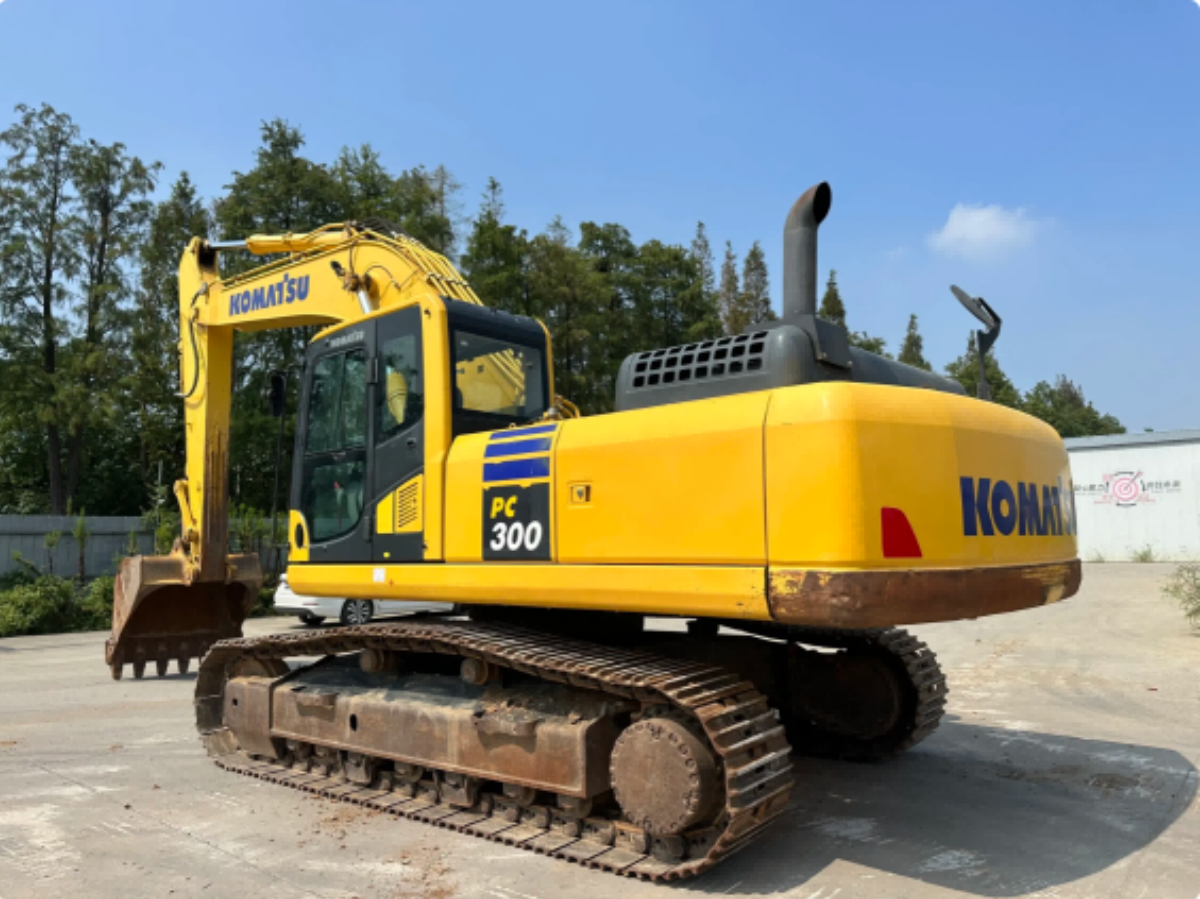Used Komatsu PC300-8M1 Crawler Excavator for Sale - 图片 2