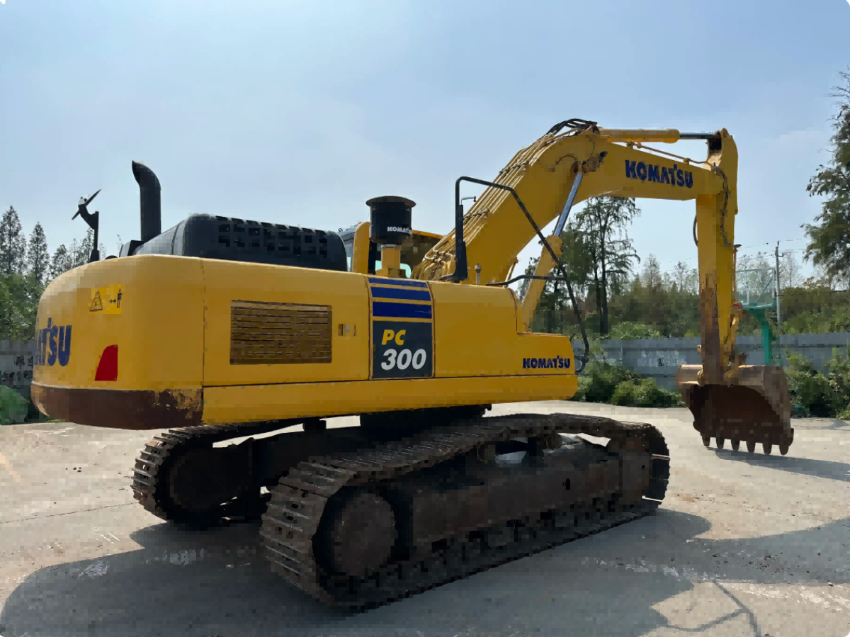 Used Komatsu PC300-8M1 Crawler Excavator for Sale - 图片 3