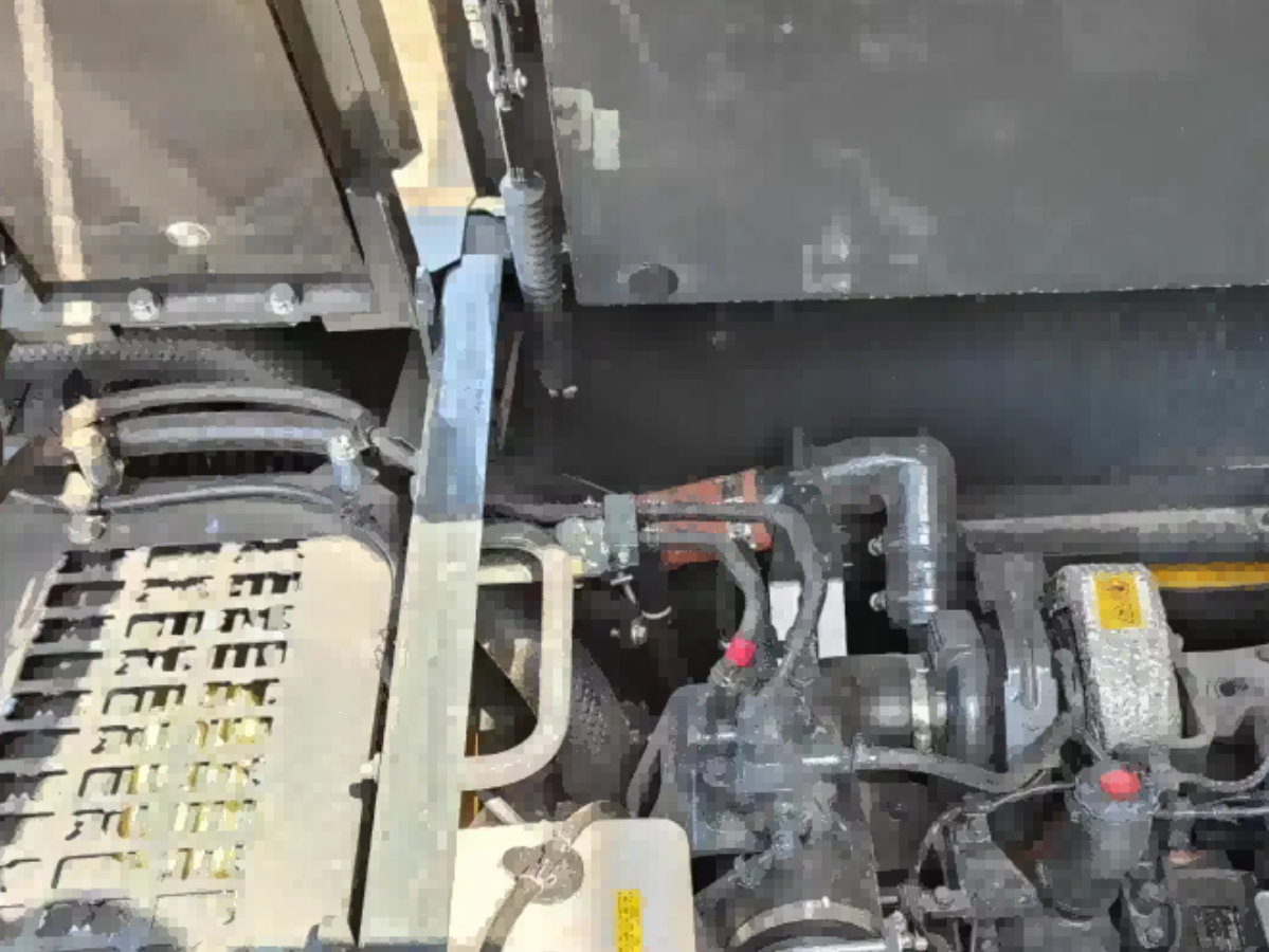 Used Komatsu PC550LC-11M0 Crawler Excavator for Sale - 图片 2