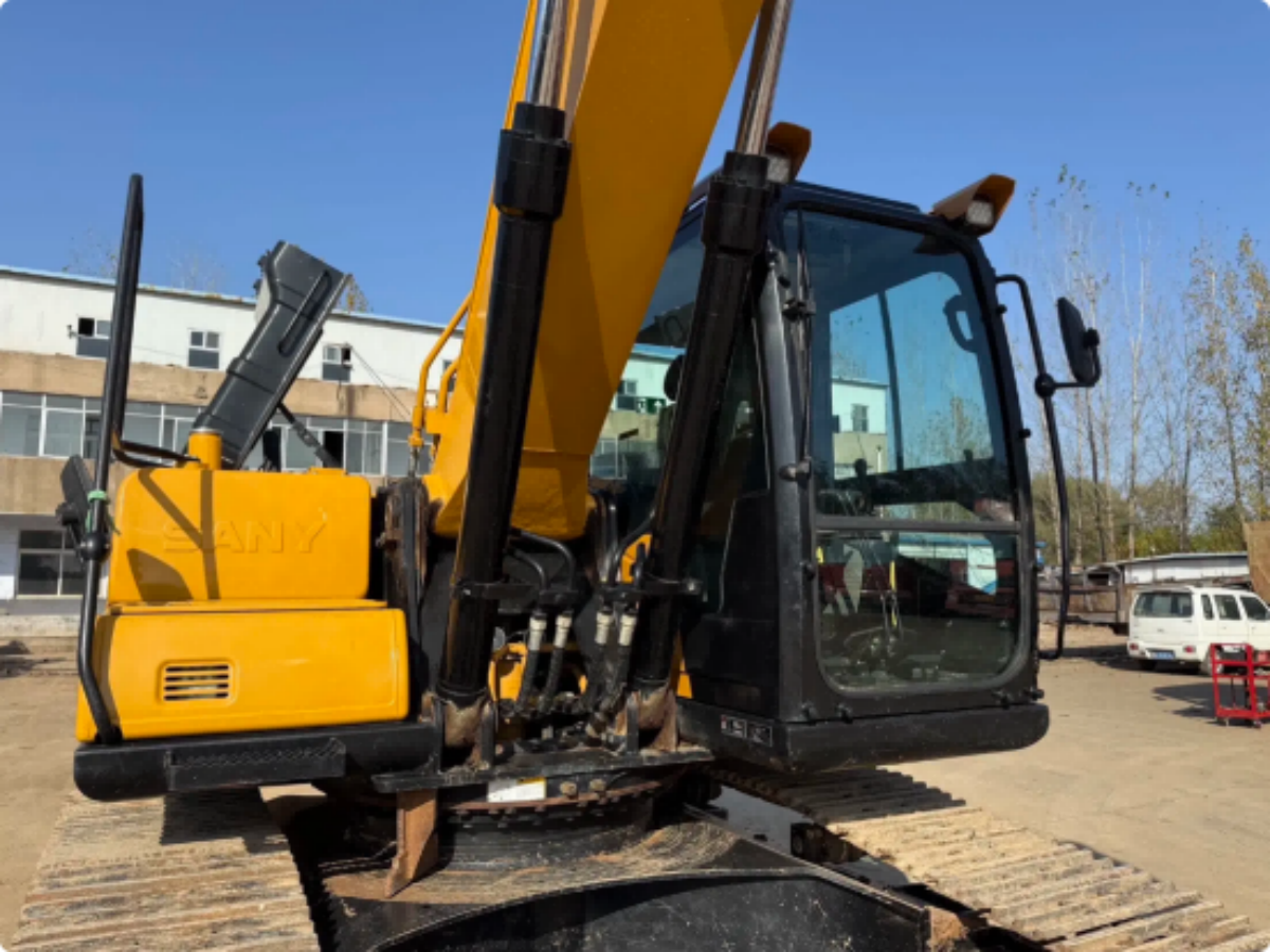 Used SANY SY200C SIC Crawler Excavator for Sale - 图片 6