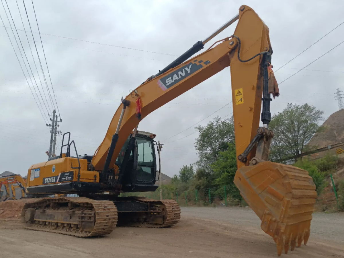 Used SANY SY245H Crawler Excavator for Sale