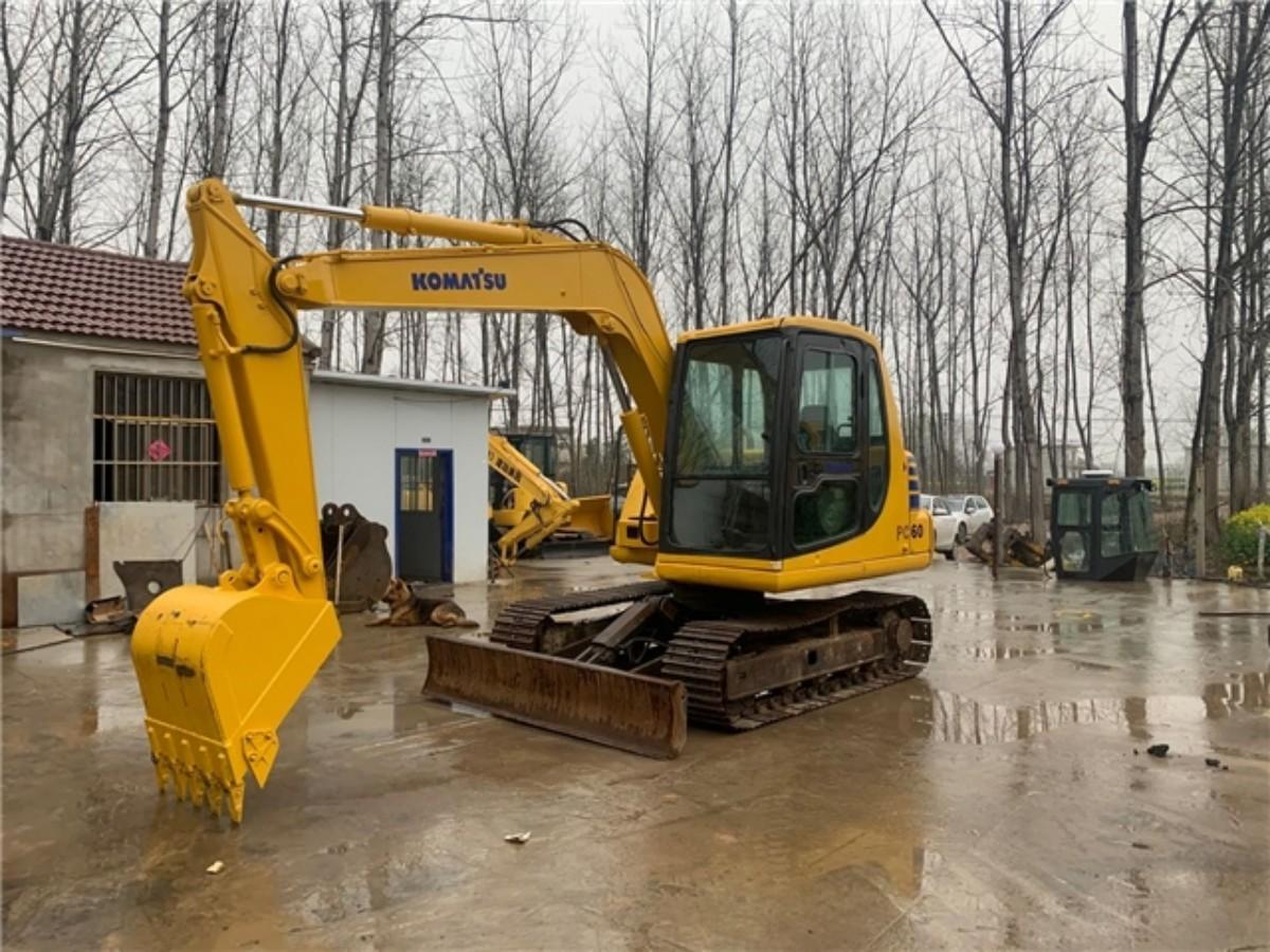 Used Komatsu PC60-7 Crawler Excavator for Sale - 图片 3