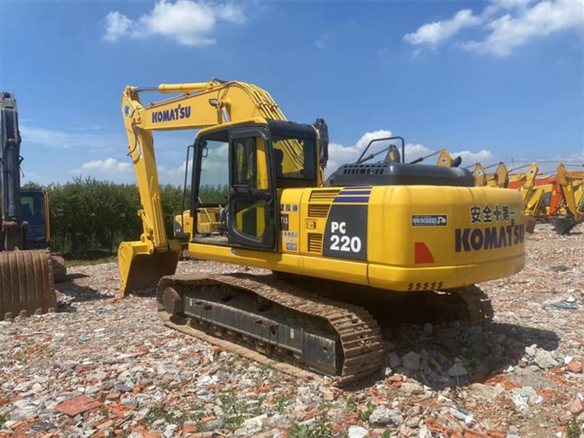 Used Komatsu PC220-8 Crawler Excavator for Sale
