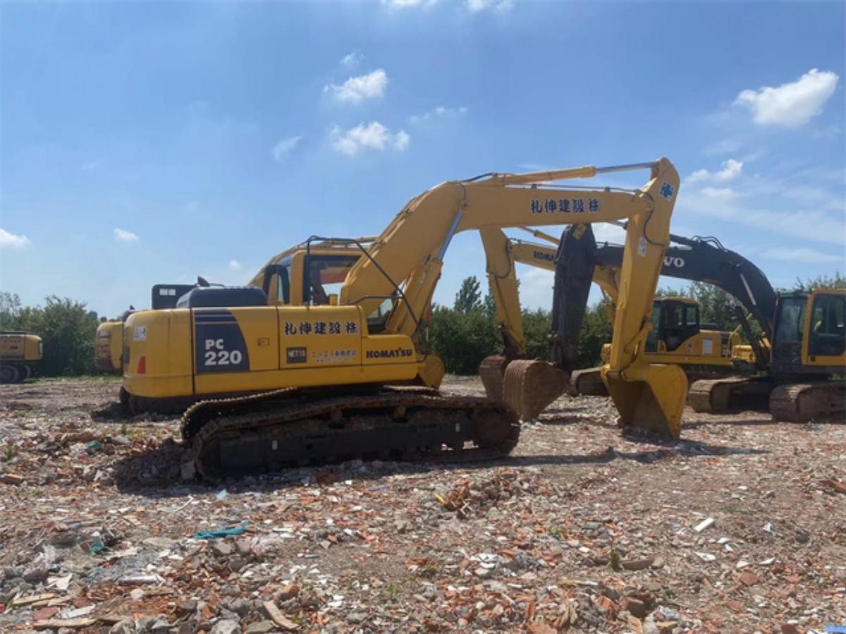 Used Komatsu PC220-8 Crawler Excavator for Sale - 图片 3