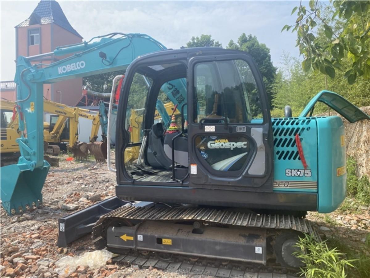 Used Kobelco SK75 Crawler Excavator for Sale - 图片 2