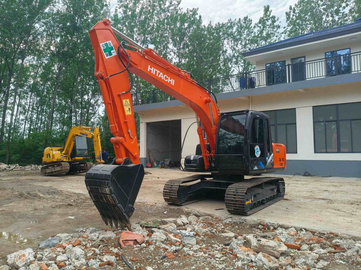 Used Hitachi ZX120 Crawler Excavator for Sale - 图片 2