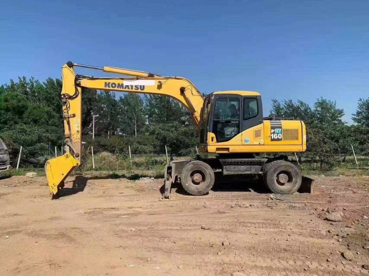 Used Komatsu PW160 Wheel Excavator for Sale