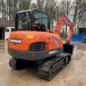 Used DOOSAN DH60-7 Crawler Excavator for Sale