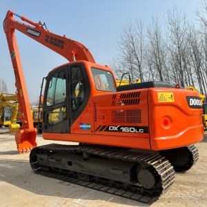 Used DOOSAN DX160LC Crawler Excavator for Sale
