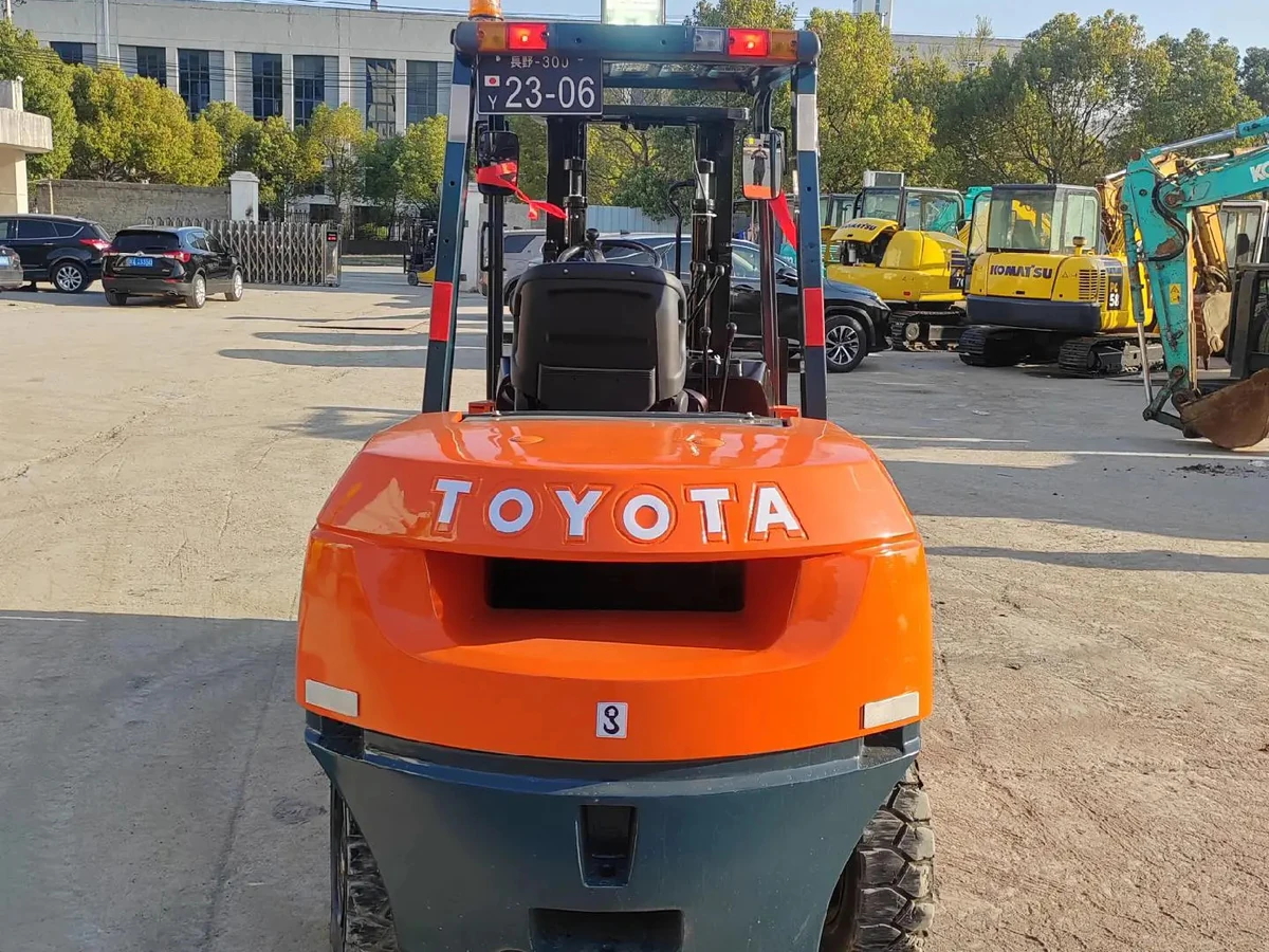 Used Toyota FD50 Forklift for Sale - 图片 2