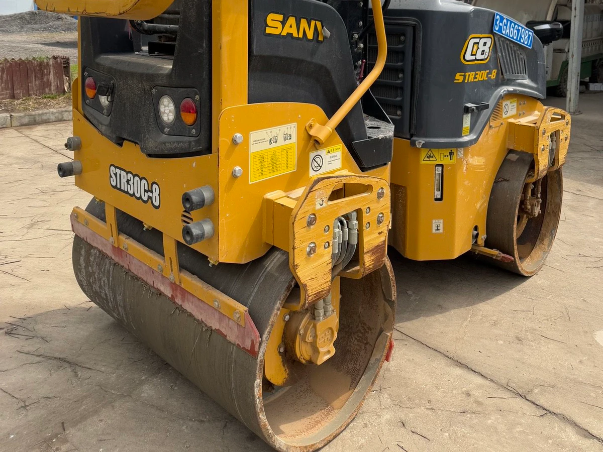 Used SANY STR30C-8 Road Roller for Sale - 图片 2