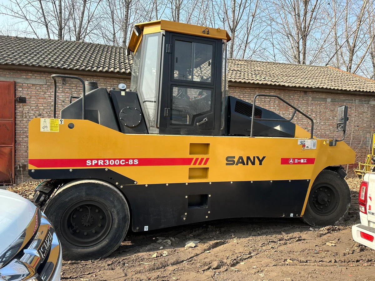 Used SANY SPR300C-8S Road Roller for Sale - 图片 2