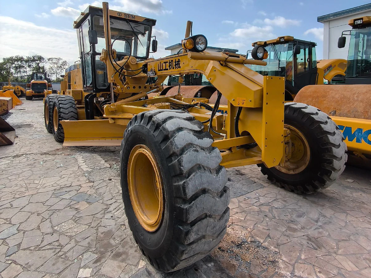 Used SEM 921 Motor Grader for Sale