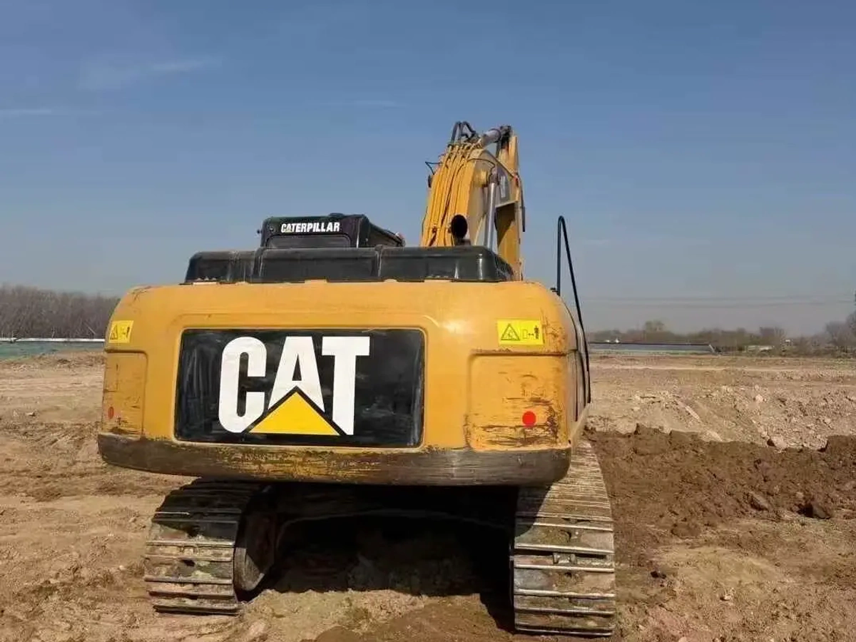 Used CAT 326D2L Crawler Excavator for Sale - 图片 2