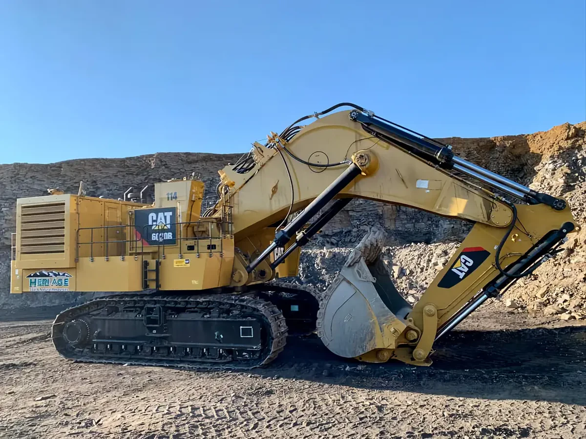 Used CAT 6020B Crawler Excavator for Sale - 图片 2