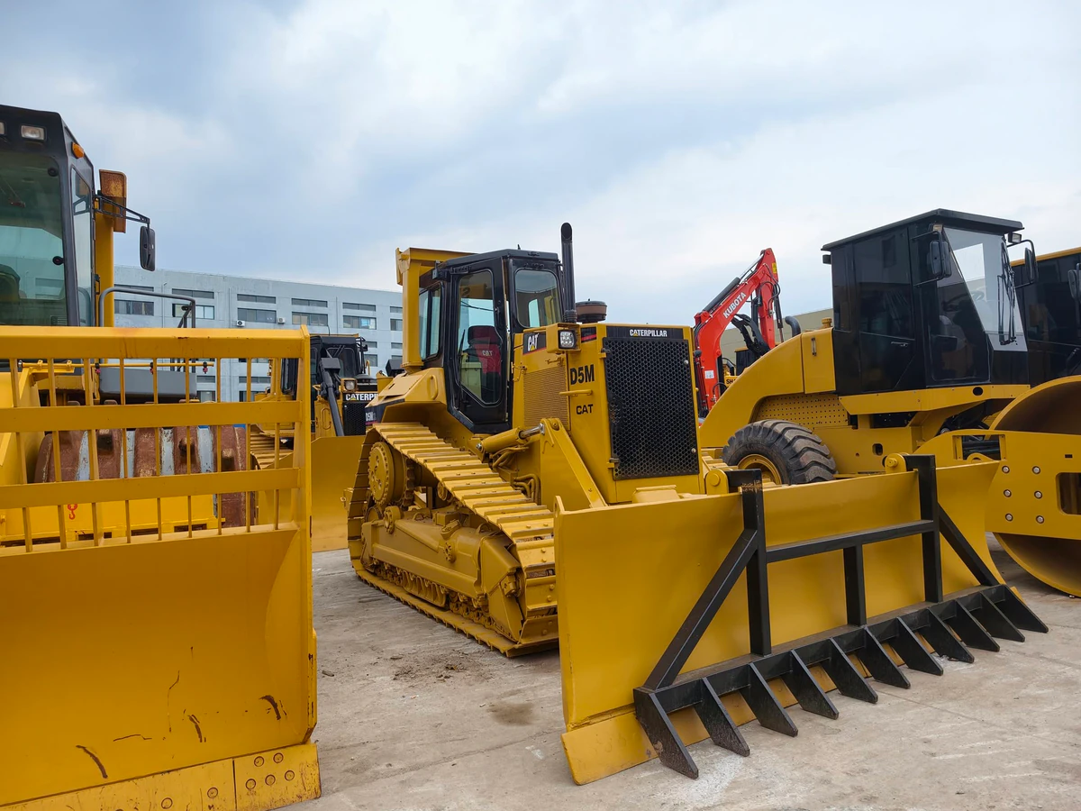 Used CAT D5M Bulldozer for Sale - 图片 4