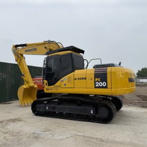 Used Komatsu PC200-8 Crawler Excavator for Sale